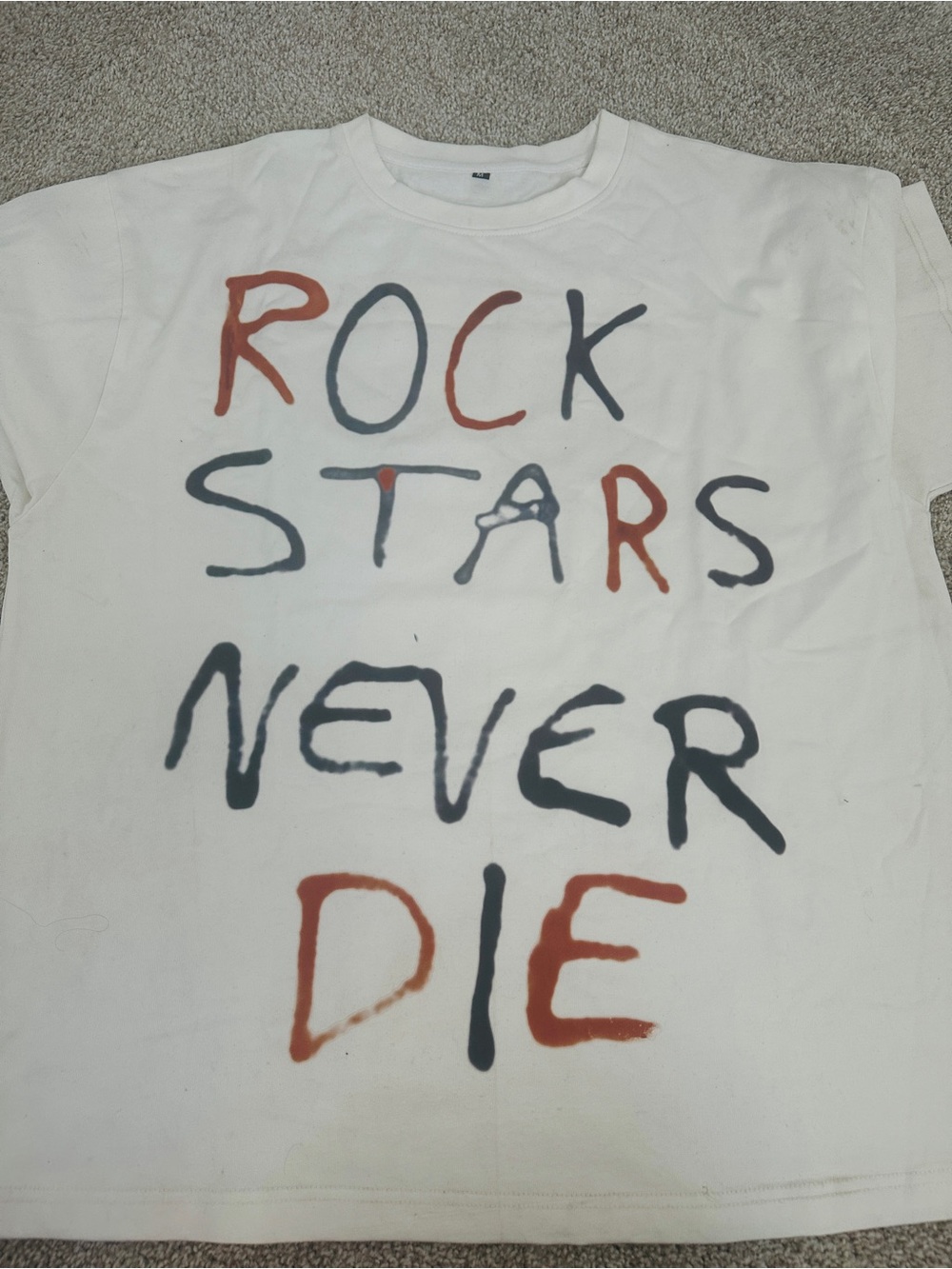 Graphic Tee "Rock Stars Never Die" - White with Black & Rust Print